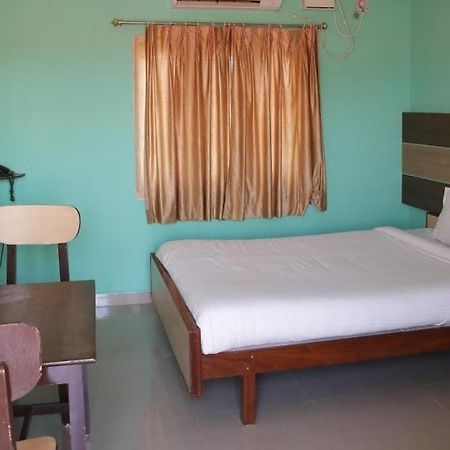 Hotel Sri Murugan Guest House Mahabalipuram Buitenkant foto